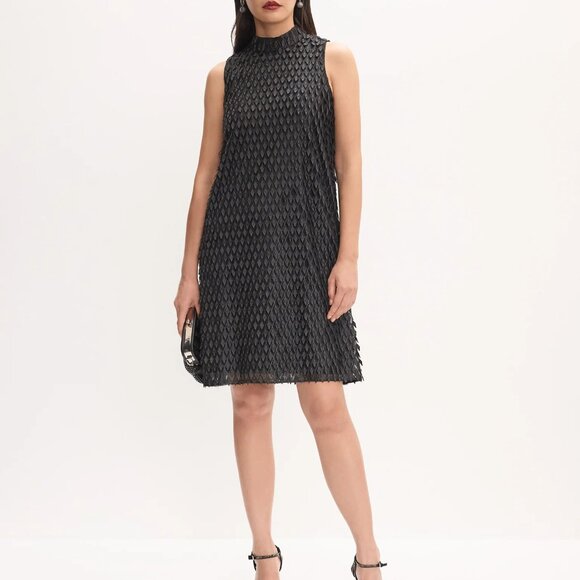 Textured Lace Overlay Dress - Picture 2 of 8